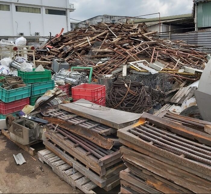 Thu mua phế liệu Cà Mau giá cao tại 24h