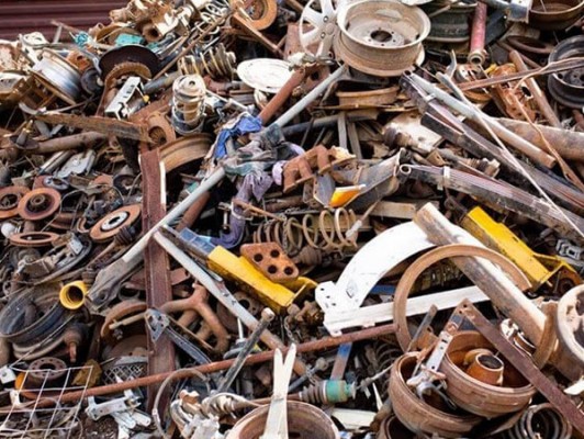 Thu mua phế liệu Quận 7 giá cao tại 24h